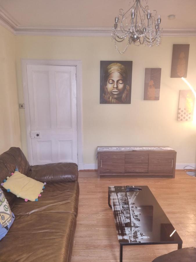 Nanny Bambi'S Highland Hoose Apartment Inverness Ngoại thất bức ảnh